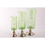 Vase artistique et lanterne cylindrique en haut de gamme en verre soufflé craquelé avec piètement en cuivre martelé PM – Image 3