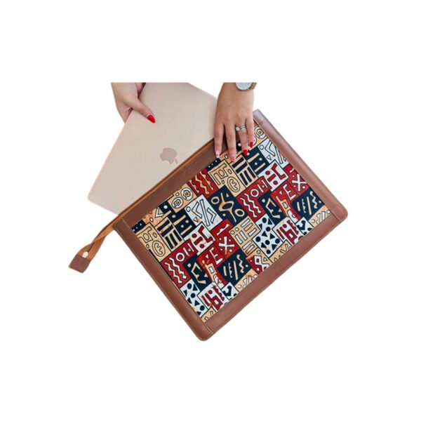 Housse ordinateur portable 13 pouces originale en tissu coton wax habillage en cuir véritable N° 25