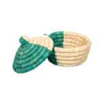 Corbeilles multifonctionnelles rondes faites à la main en fibre de palmier naturelle avec couvercle bicolore.