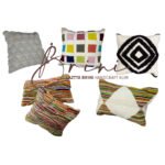 Coussin rectangulaire berbère en en 100% laine et Cotton naturelle design margoum coloré fond blanc – Image 2