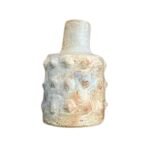 Collection Héritage Khalti Jomaa - Vase design jarre avec boules en relief couleur terre cuite en Poterie de sejnane