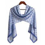 Écharpe en soie artisanale Zephyra haut de gamme signée Atelier Fantar de la Collection printemps-été 2025