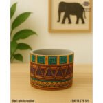 Cache pot rond haut de gamme en tissu coton wax de qualité supérieur et structure en bois  C 82 – Image 2