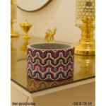 Cache pot rond haut de gamme en tissu coton wax de qualité supérieur et structure en bois  C 85 – Image 2