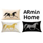Coussin rectangulaire blanc en velours motif brodé cheval doré – Image 3