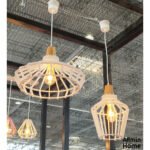Suspension design Armin Home blanc en blanc Suspension ajourée en lamelles de bois de style vintage fabrication artisanale T4 – Image 4