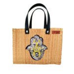 Couffin fashion haute gamme en fibre végétale naturel avec deux poignées en cuir véritable texturé motif khamsa brodée main GM FMM 2201