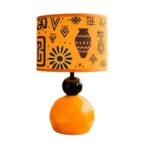 Lampe à poser abat-jour de haute gamme en wax pied galets en céramique de style vintage de la Collection Zen N° 81